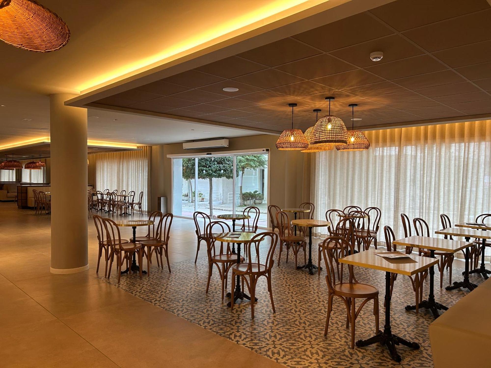 Hotel - Bungalows Don Juan Tossa トッサ・デ・マール エクステリア 写真